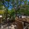 King Suite with Private Balcony, Gym and Rooftop Pool - تولوم