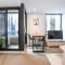 Cosy apartment in the heart of CBD with Wifi & Parking