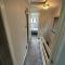 Modern 2 Bedroom House Spacious Large Garden - 韦斯特伯里