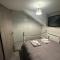 Modern 2 Bedroom House Spacious Large Garden - 韦斯特伯里 Modern 2 Bedroom House Spacious Large Garden - 韦斯特伯里