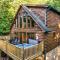 Deja View Serene Mountain Cabin for a Family Get-away with a Hot tub Sauna Fire pit that is Pet Friendly - سيفيرفيل