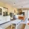 Villa traditionnelle pour 8 - 550m de la plage