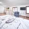 Nice accommodation in Mikulov - Микулов