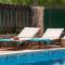 Villa Old House with Pool, Jacuzzi - Šumet