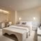 Lore Hotel