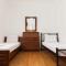 Charming Vintage 2BR Apartment with Balcony in Koukaki