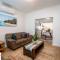 Bright, Cosy Cottage Central To Town - CBD