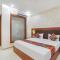 FabHotel Raj Palace