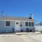33rd St Unit A 2BR Beach Home Hideaway Parking