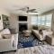 33rd St Unit A 2BR Beach Home Hideaway Parking