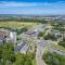 cohost I New Apt w-Balcony I Air Condition I Free Parking & Netflix I By Botanical Park - Каунас