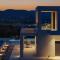 Euphoria Hill Villa, By TK Property Management