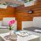 Max Apartment