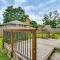 Charming Minneapolis Home with Deck, 5 Mi to Central - 明尼阿波利斯
