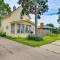 Charming Minneapolis Home with Deck, 5 Mi to Central - 明尼阿波利斯