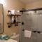 Ouray Riverside Resort - Inn & Cabins - 乌雷