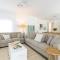 Tranquil Whitehaven Retreat in Mooloolaba