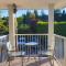 Gibsons Landing Inn - Gibsons
