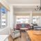 Amazing 2 Bedroom Apartment with mountain views on Kloof street