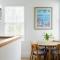 Light-filled Renovated Villa Walk to Ponsonby Road - 奥克兰