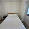 1BD Flat with Patio - 5 min to London City Airport