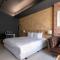 Huzi Room