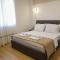 Central Continental Apartment