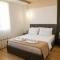Central Continental Apartment