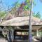 Beachfront Authentic Mauritian Villa - Grande Gaube