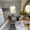 Beautiful Villa with Pool, Barbecue, and Garden - Шабія