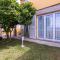 Perafita Yellow House - EcoHost
