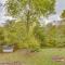 Table Rock Lake Cabin with Deck and Bar! - Shell Knob