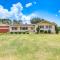 Moncks Corner Home about 4 Mi to Lake Moultrie!
