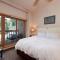 Village Center 405