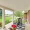 Charming Joliet Ranch House on a Working Farm - Silesia