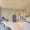 Stunning Mtn Views, Private Stream Evergreen Gem! - Evergreen