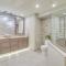Stunning Mtn Views, Private Stream Evergreen Gem! - Evergreen