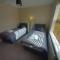 Comfortable and spacious 2 bedrooms Free parking - 诺丁汉