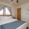 The Sunrise Suite private Hot Tub and shared pool - Джошуа-Три