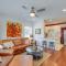 Pet-Friendly Houston Apartment 1 Mi to Downtown!