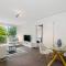 Modern 2 bedroom Apartment in Mosman