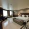 Mandarin Plaza Hotel