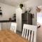 Rustling Oaks NZ Boho Pool House - 坎布里奇