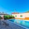 Villa Mira - with private pool - 莫斯塔尔