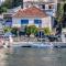 Waterfront Seaview Apartment Maria
