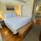 Entire Historic 5 Bed 5 Bath Inn Sleeps 17