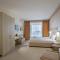 Perla Apartments First Line