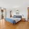 Villa De Flora by Interhome