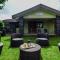 Lifeline Villas - Exclusive 2bhk Taraangan Farm With Huge Private Pool And Lawn Area