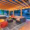 Luxurious Home With Hot Tub & Tree Deck By 6flags - Сан-Антонио